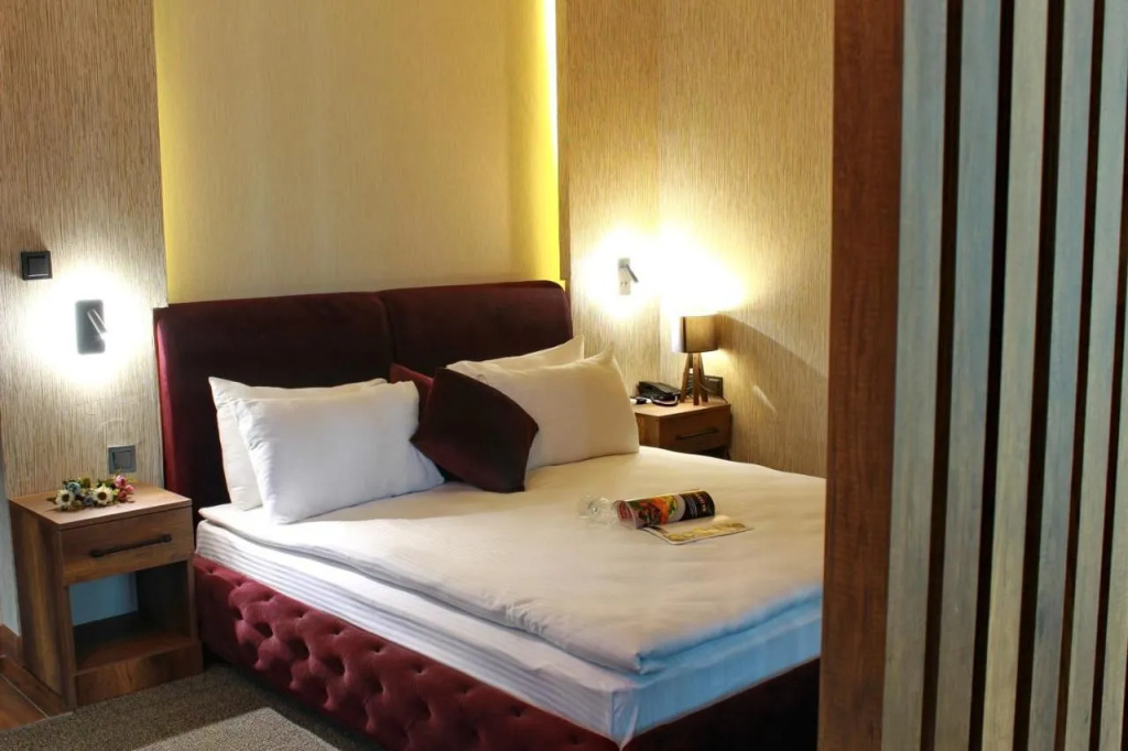 Mardiva Hotel