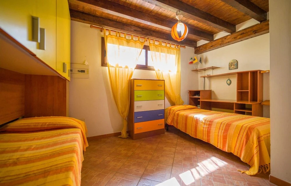 Lovely Home In Menfi With Wifi
