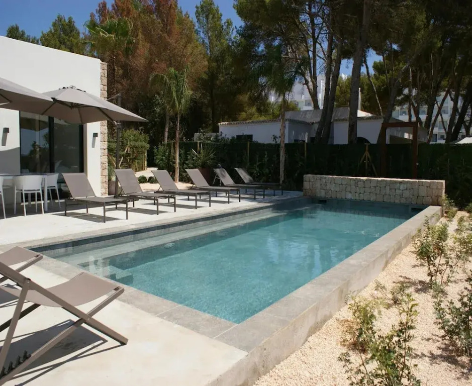 Villa in Santa Eulalia with Stunning Sea Views