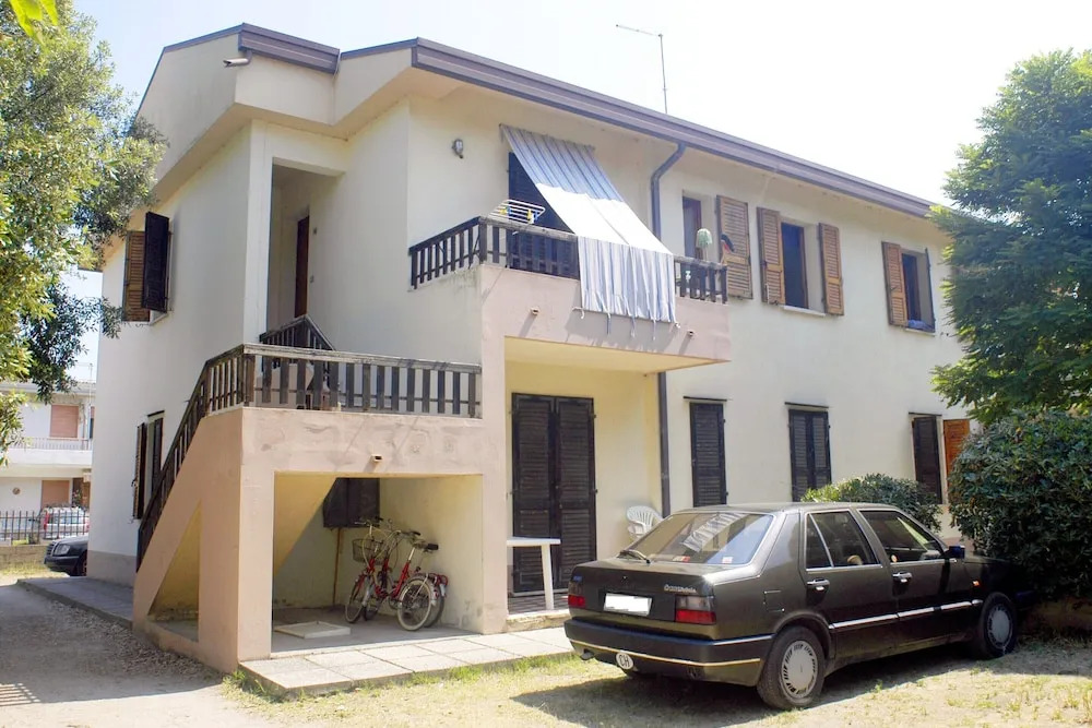 Seaside Apartment near Rosolina Mare with Air Conditioning