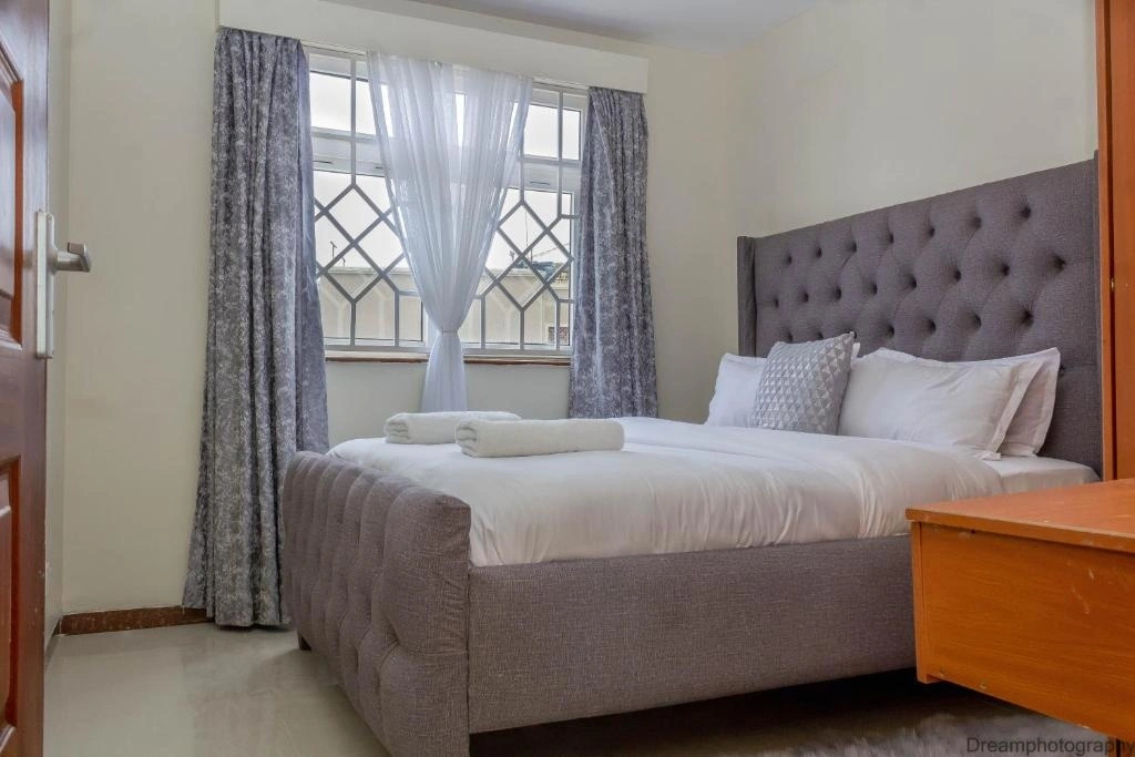 Specious suites