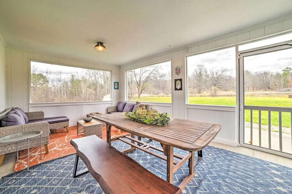 Game Room & On-site Snow Trails! Bellaire Retreat