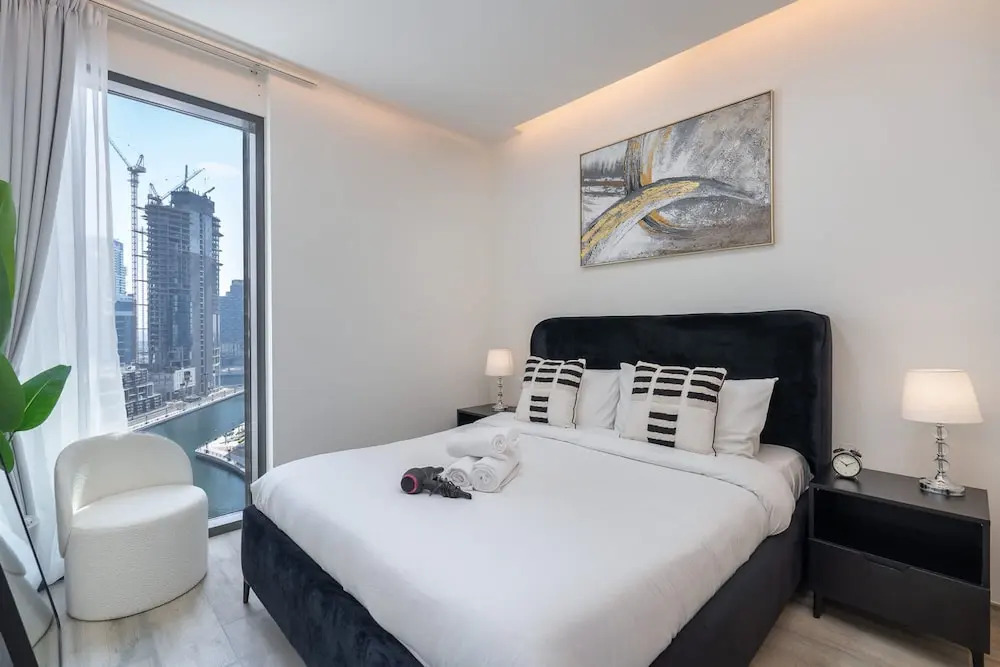 Elegant 1-bedroom Apartment for 2 Near to Burj Khalifa