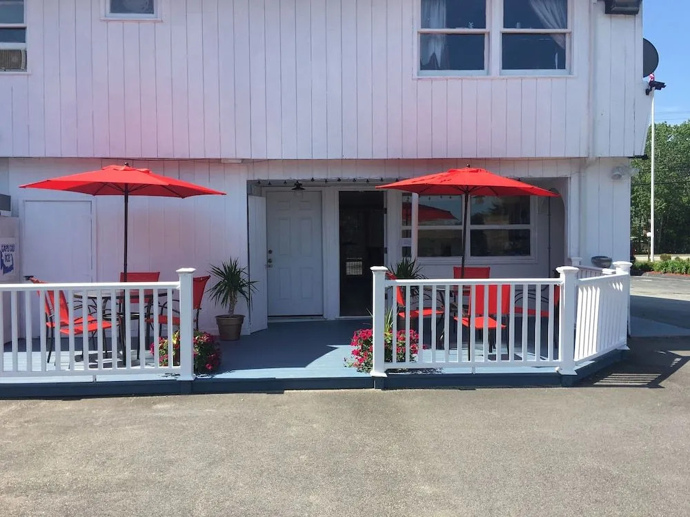 Aquastar Inn