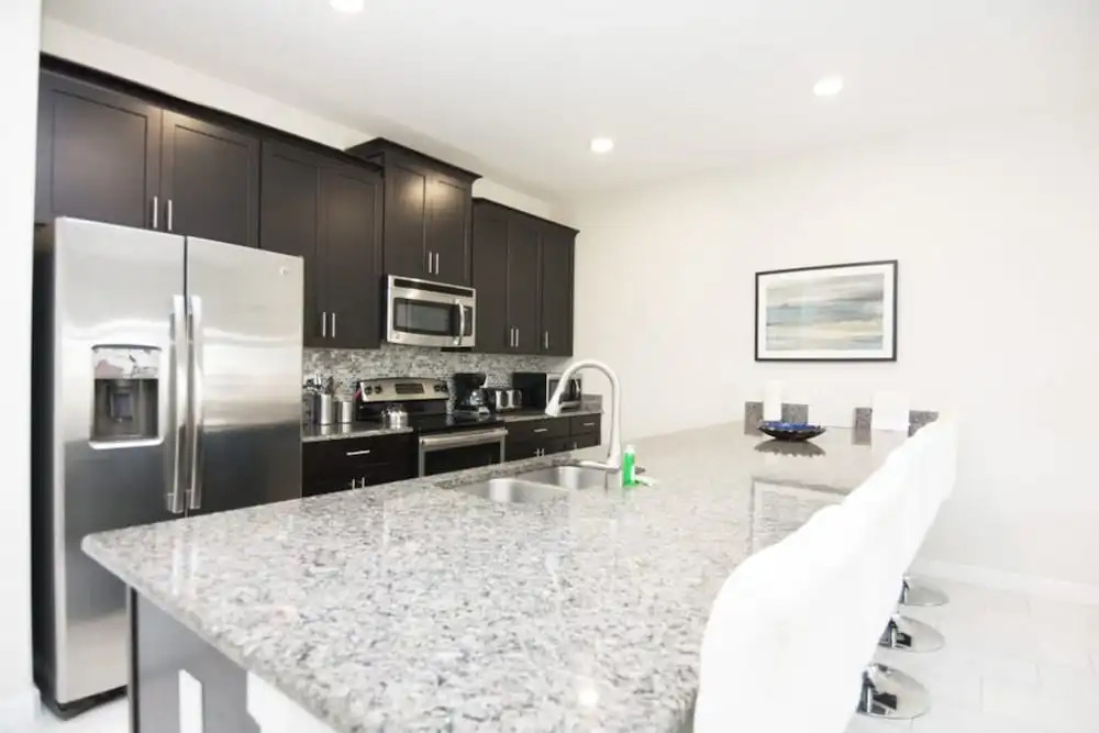 Storey Lake 4807