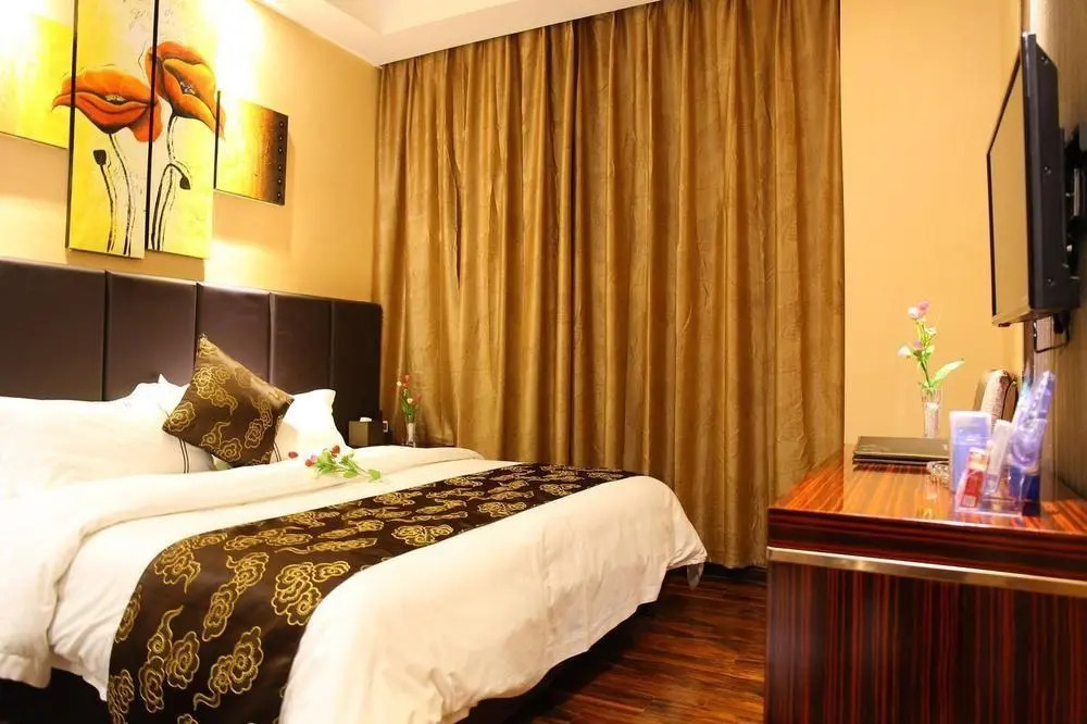 OmanTon Hotel