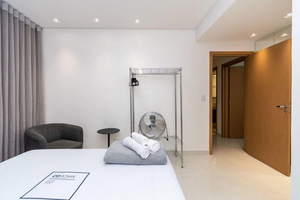 Apartamento de 3 quartos - Ao lado do Shopping Flamboyant- Jardim Goiás - FRP2203