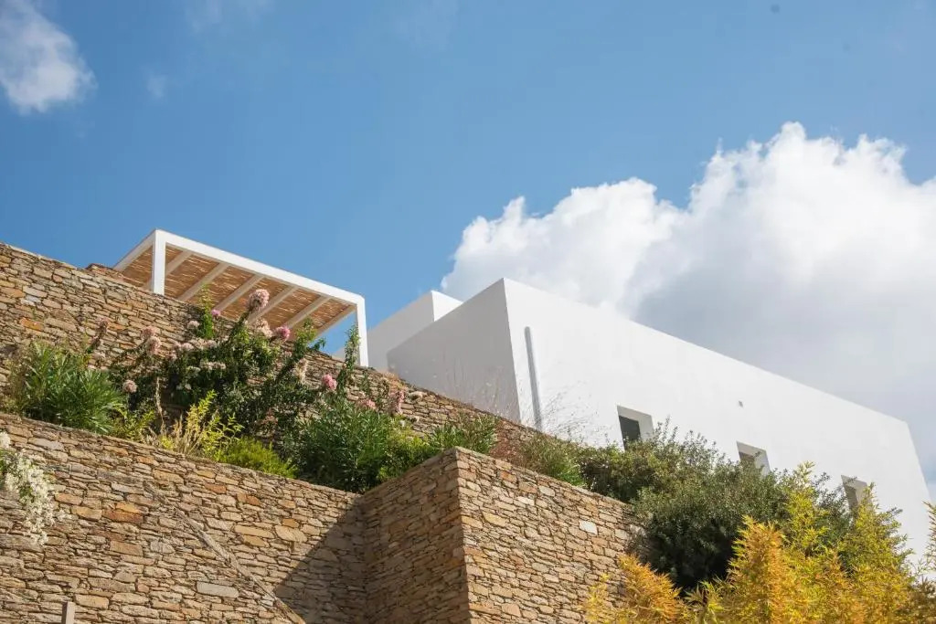 Theros apartments 1
