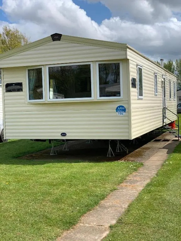 Thorpe Park Cleethorpes Caravan at Lakeside 14