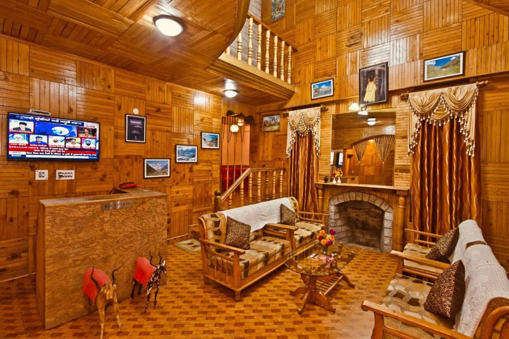 Kartik Holiday Cottage Manali