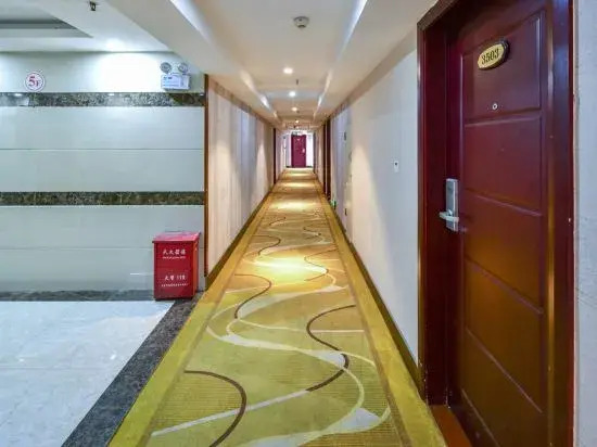 Honghua Lake Sunshine Hotel