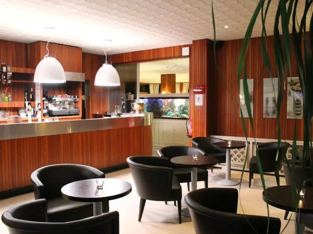 Hotel des Pins