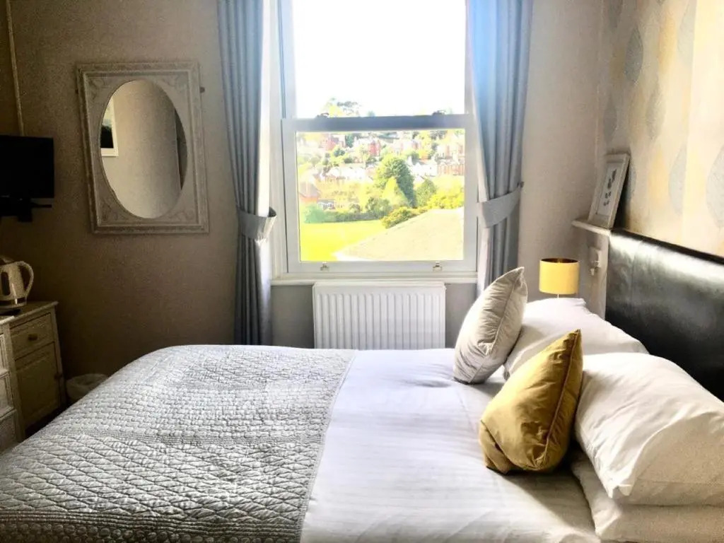 Buckingham Lodge Guest House