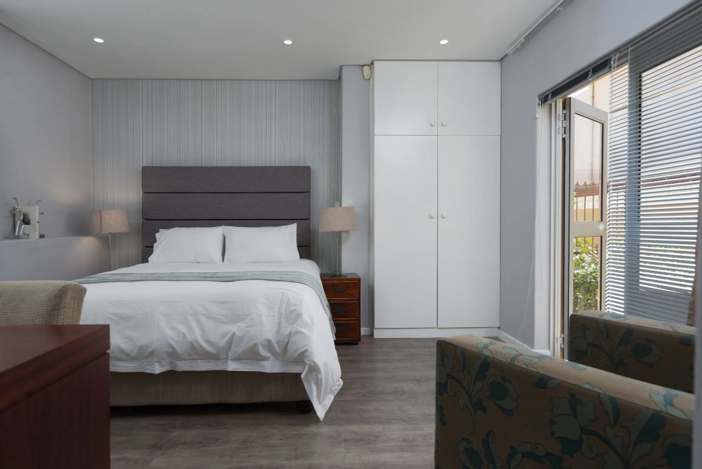 Ilkley Crescent 5