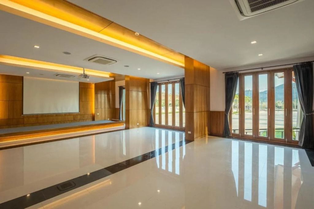 Sann View Hotel