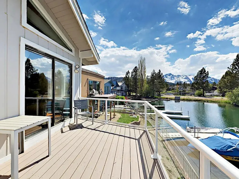 2027 Garmish Home - 3 Br home by RedAwning