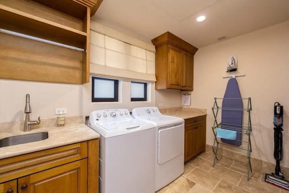 4BD Diamante: Private Pool w/ a Huge Balcony