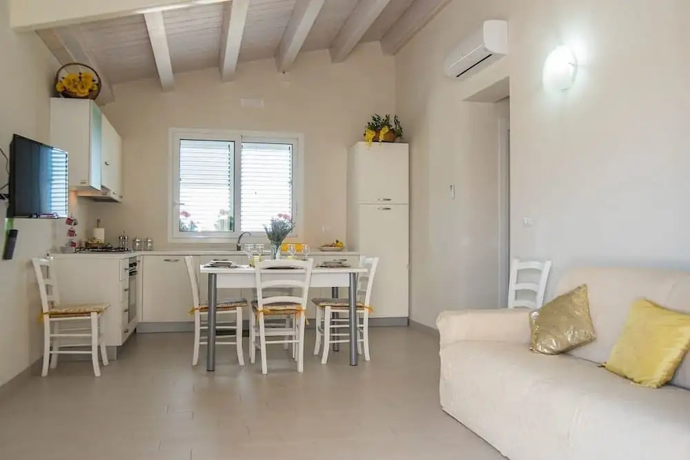 Villa White