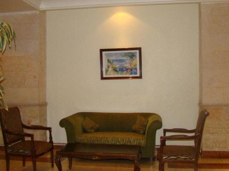 فندق آراك الشريعة