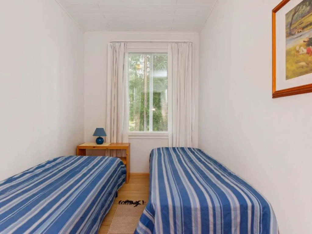 Nuottiniemi 7