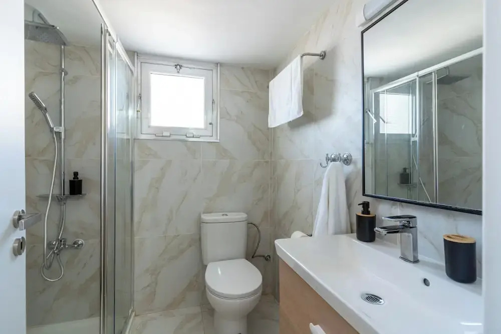Citrus 3-BR Apt. & Balcony in Larnaca