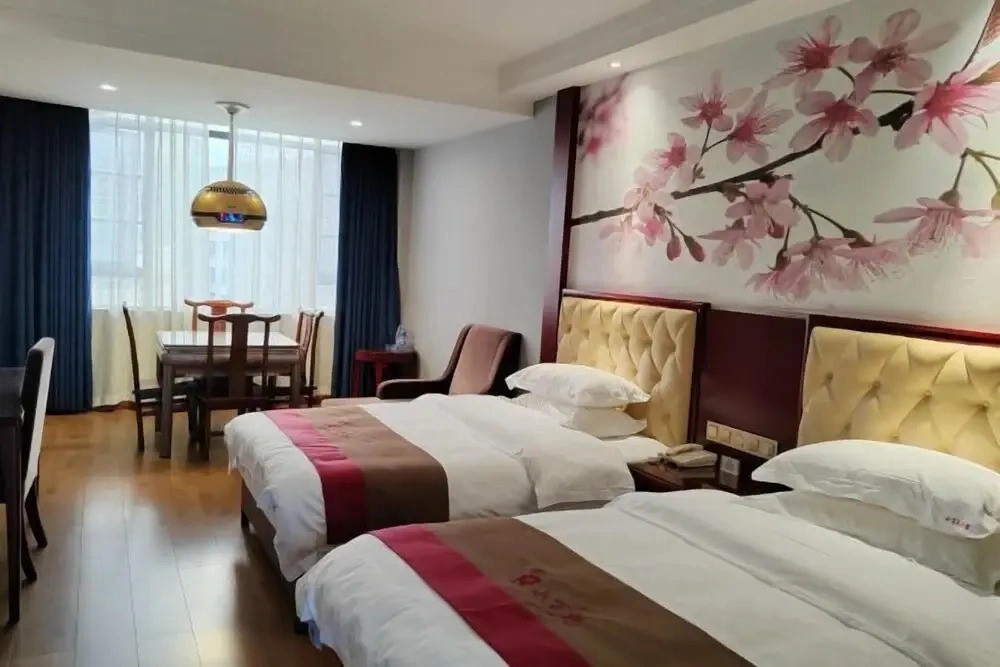 Xiaobaihua Hotel