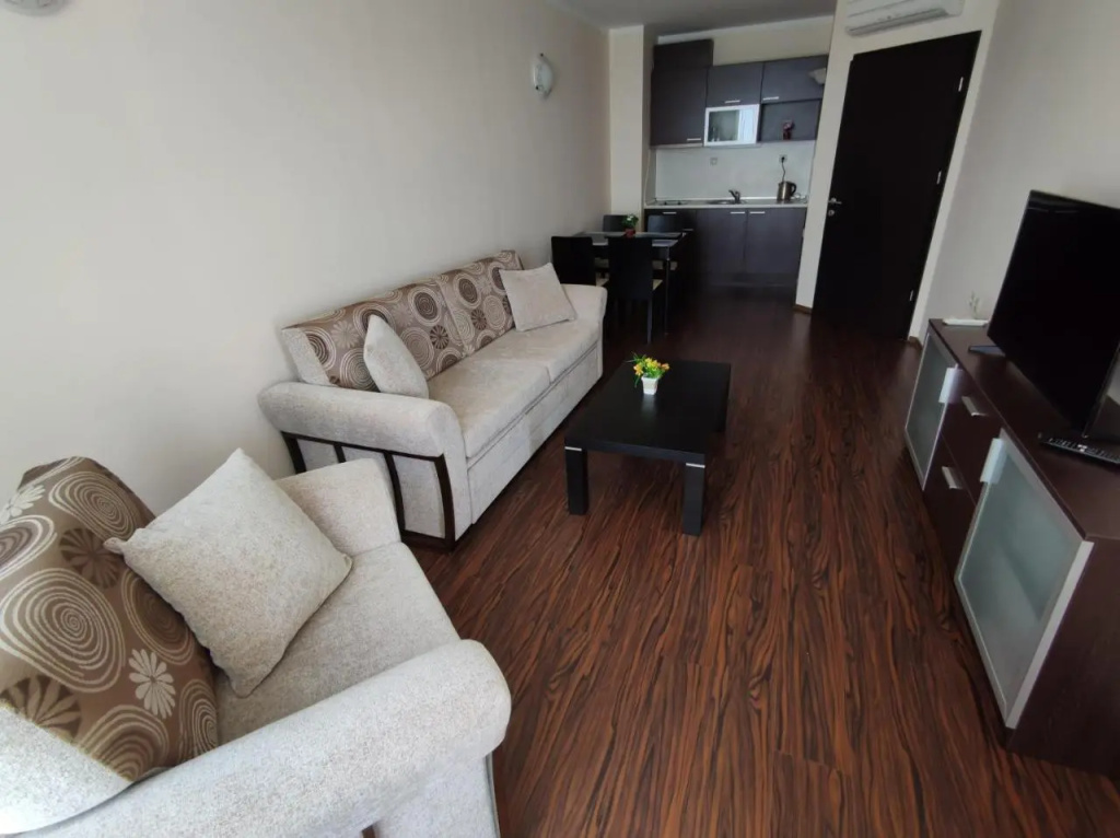 Europroperties Sirena Apartaments