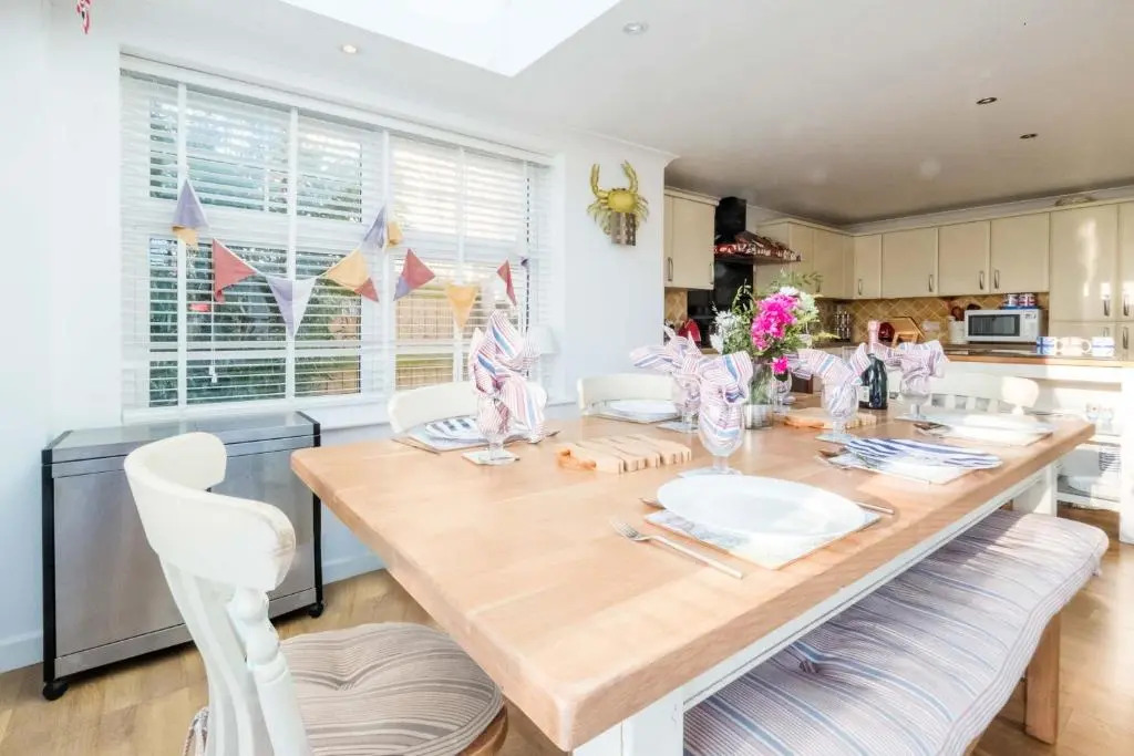69 Saxmundham Road