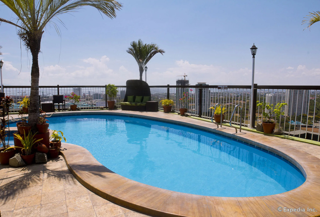 Parque España Residence Hotel