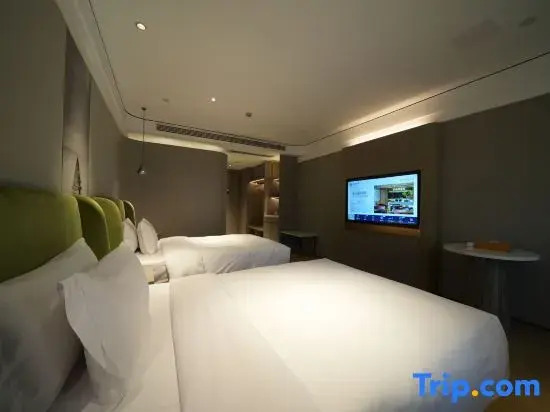 SOLO E-Sports Hotel (Yinzhou Baolong Flagship Store)