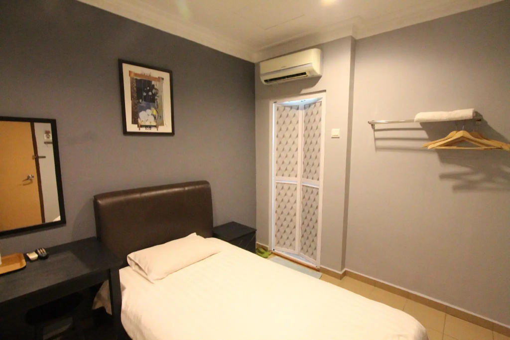 Hotel Station 18