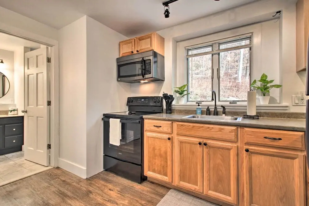 Cozy Killington Retreat ~ 5 Mi to Ski Resort