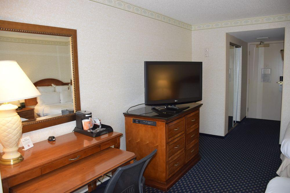 Lafayette Yard Hotel & Conference Center