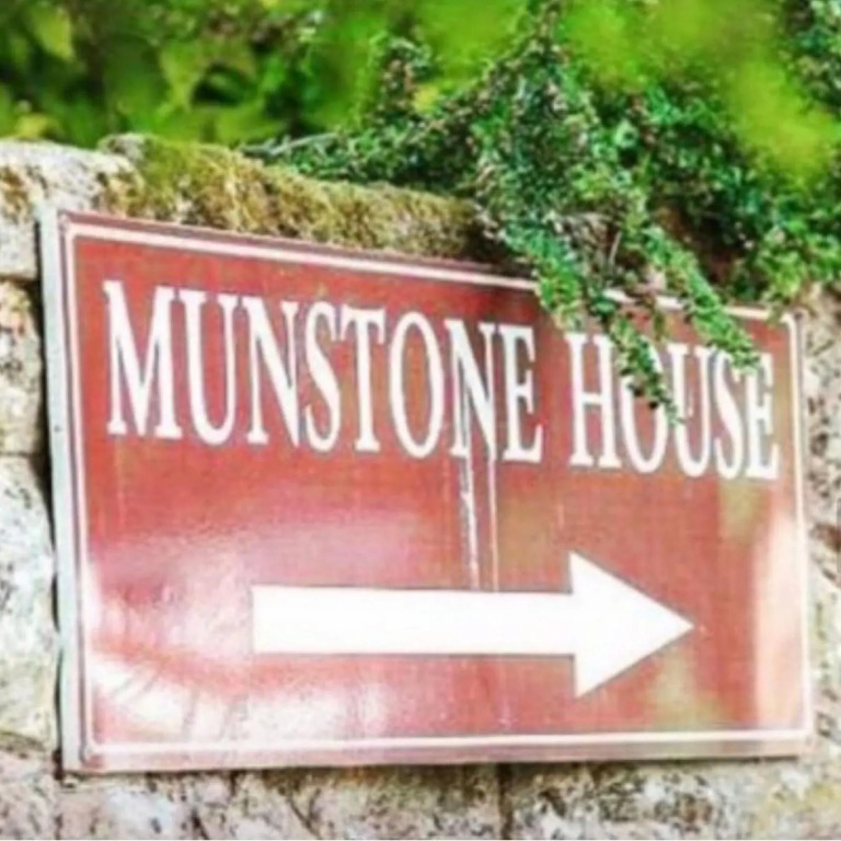 Munstone House