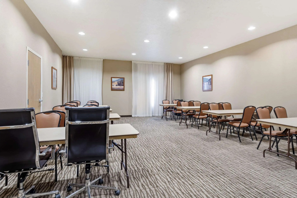 Comfort Suites Merrillville near US 30