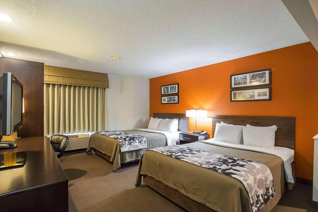 Sleep Inn & Suites