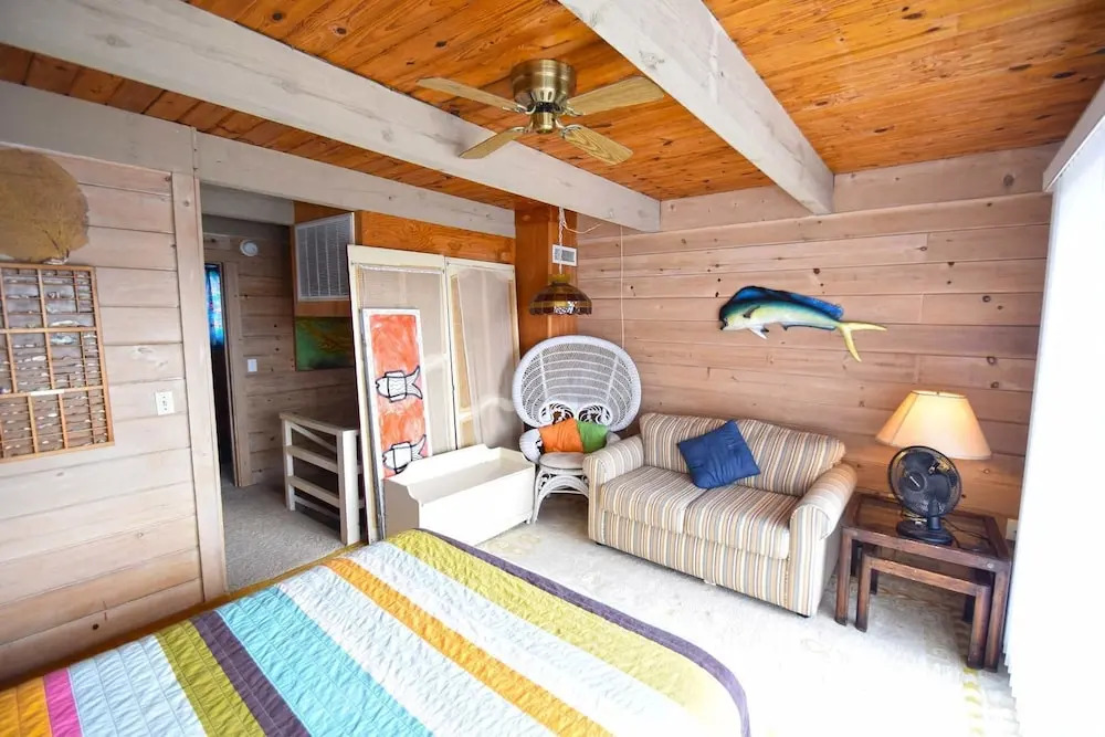 Beach Place North 18 - 5 Br Condo