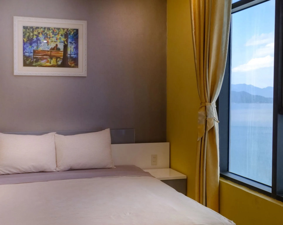 Sunrise Sea View Apartment