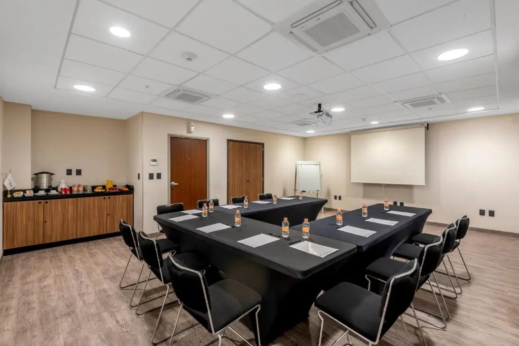 City Express Plus by Marriott Guadalajara Palomar