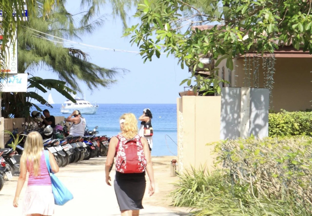 Andaman Seaside Resort Bangtao Beach