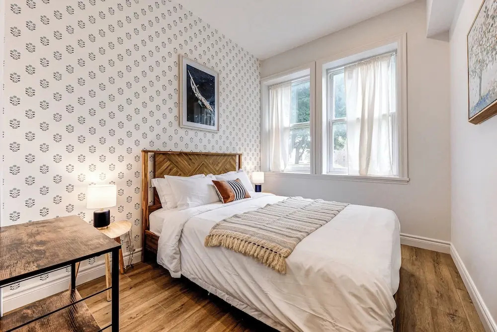 Bohemian Vieux Quebec Two Bedroom