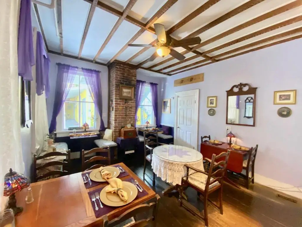 Penny Farthing Inn