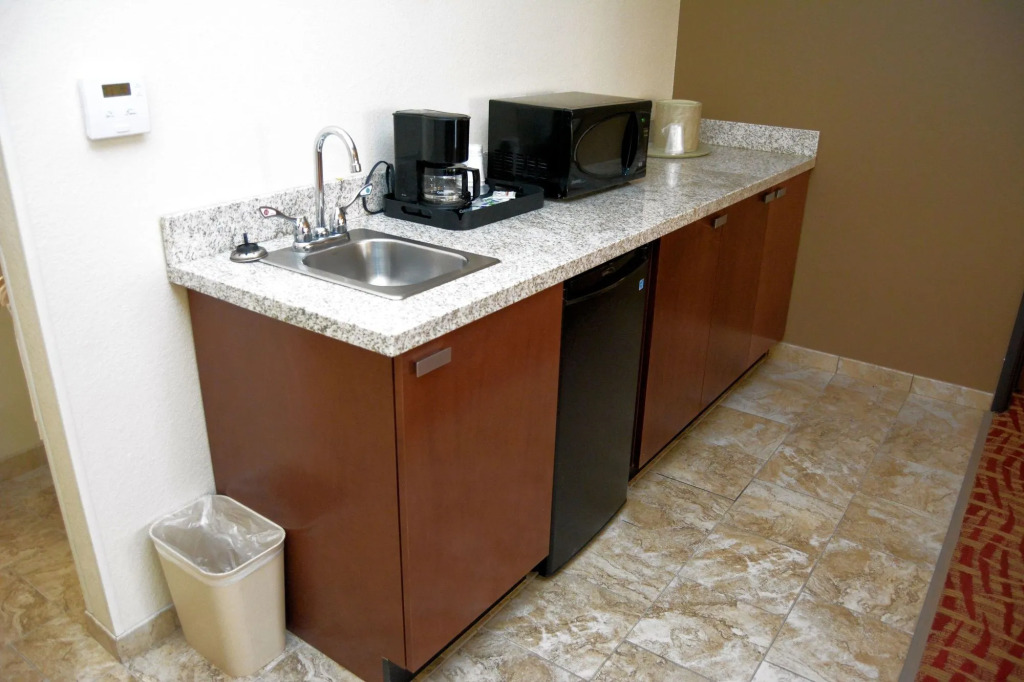 Holiday Inn Express & Suites Glendive by IHG