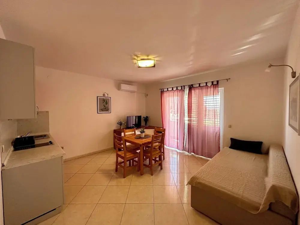 Apartment Velvet Vista 2