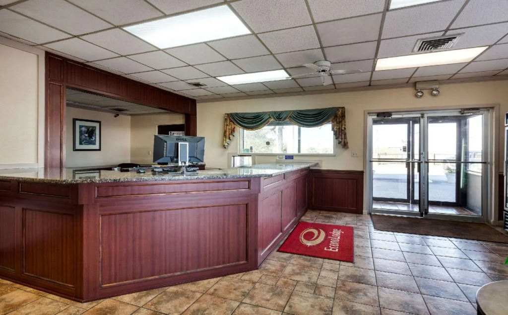 Roadside Inn