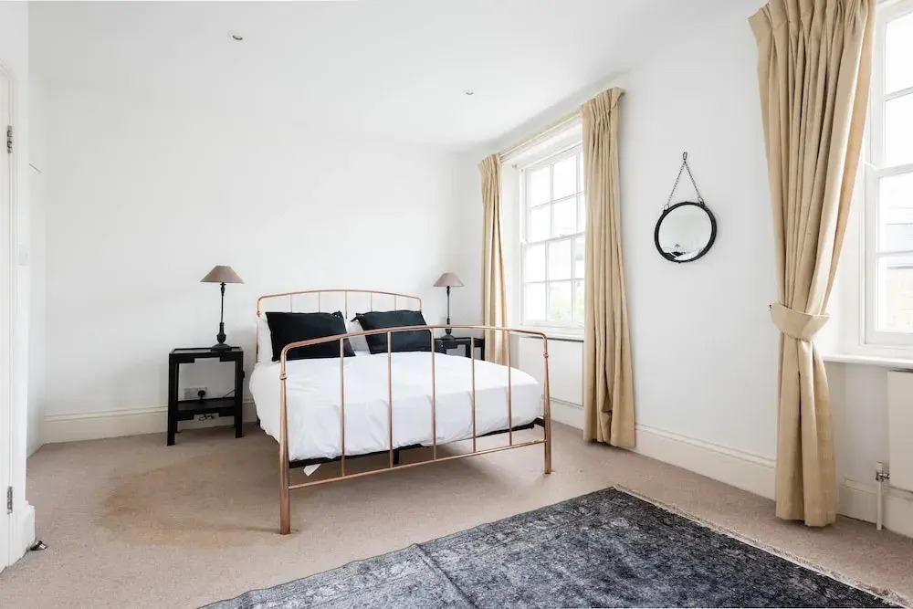 The Pimlico Lighthouse - 4bdr in Between the River Thames & Sloane Square