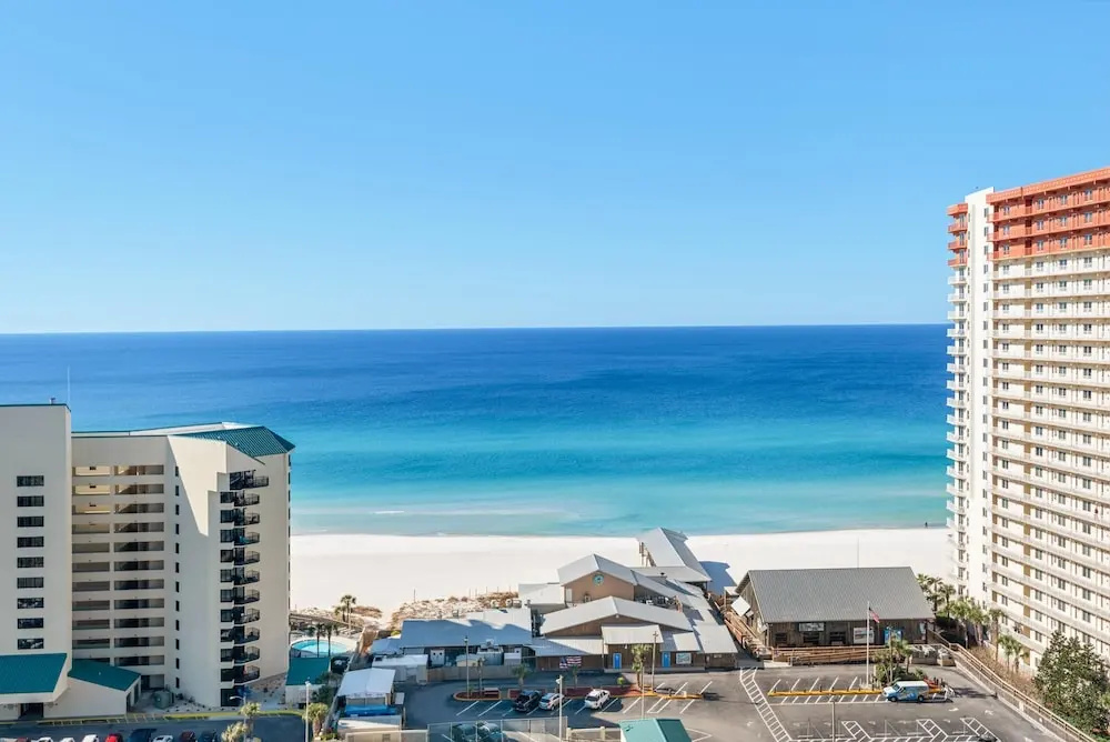 Laketown Wharf 1626