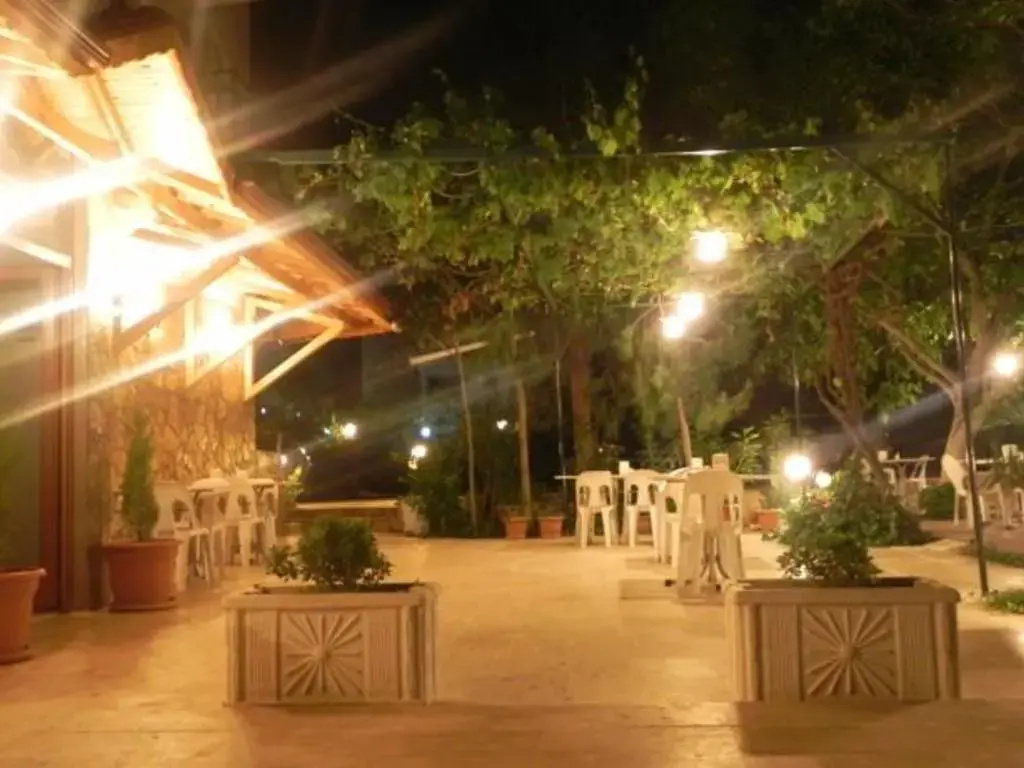 Star Hotel