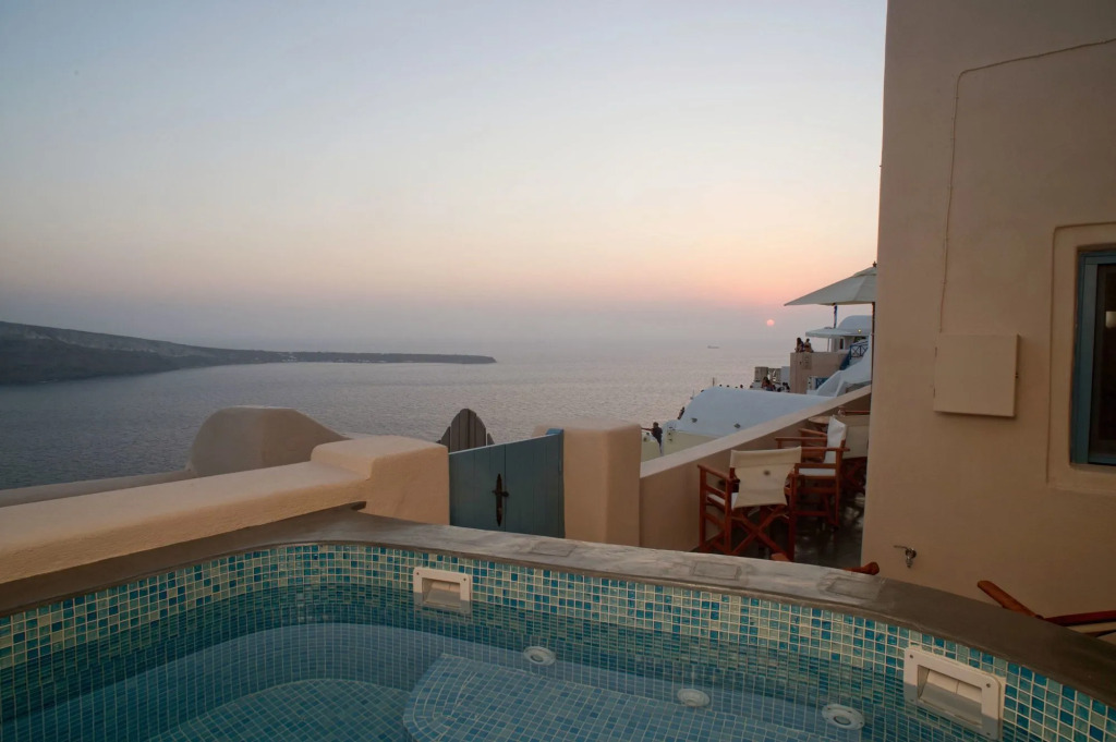 Nano Oia Villas