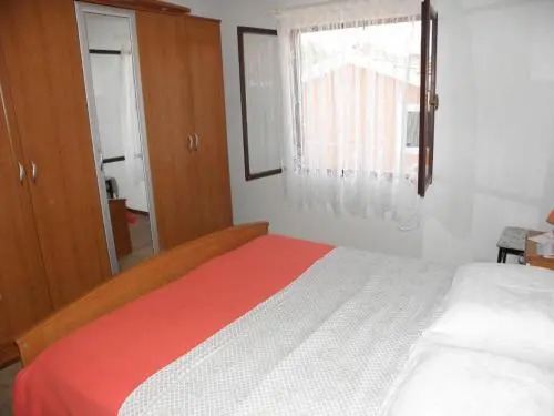 Apartments Kuce